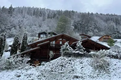 Image de Elegant Chalet Mathilde - 8-10 guests - pet friendly - large garage & terrace
