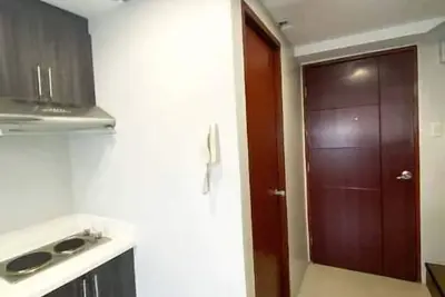 Image de 2br in Gilmore near Robinsons Magnolia w/ Parking