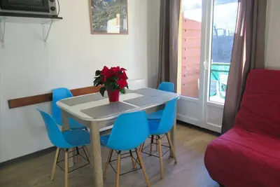 Apt 2 étoiles au pied des pistes à Briançon