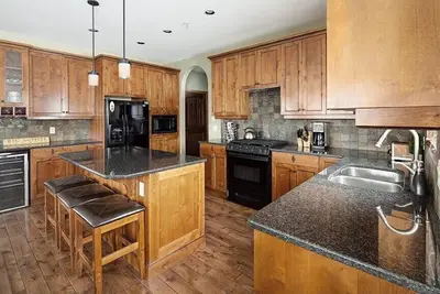 Image de Dwight Out Chalet w/Hot Tub