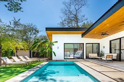 Image de 5 minutes de la plage de Tamarindo