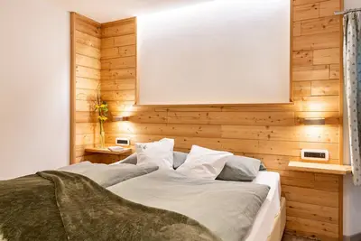 Appartement 'Ciasa Majonade Pozza Di Fassa Tipo1' avec vue sur montagne, terrasse privée et Wi-Fi