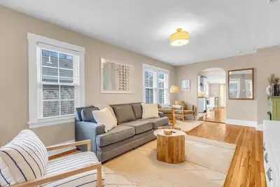 Image de The Arlo - Walk to Brewery and Restaurants