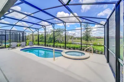 Image de The Ultimate Guide to Renting Your Luxury 15 Bedroom Villa on Solterra Resort, Orlando Villa 6351