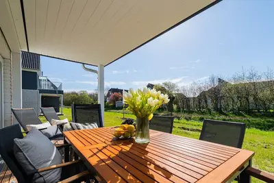 Image de Stilvolle Ferienwohnung mit Sauna, Kamin, Terrasse und Wassernähe