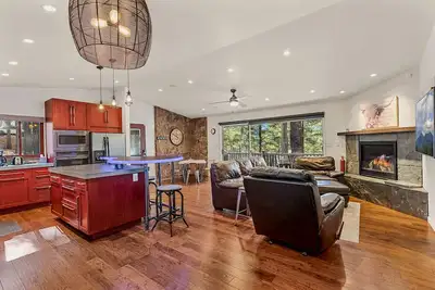 Image de Chaco Trail | 2br / 2ba | | Spend Spring in Flagstaff!