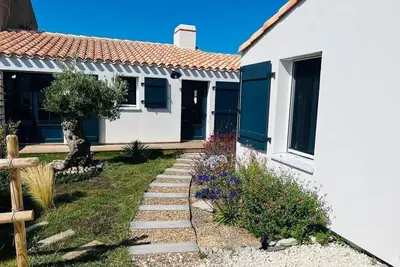 Image de Maison neuve écologique au Vieil à 20m de la plage