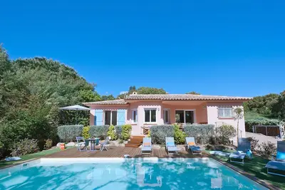 Image de Pinarello Beach House