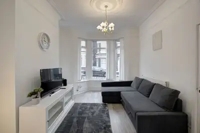 Image de GuestReady - Anfield Serene Home
