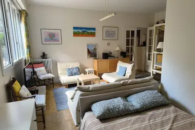 Image de 60 m² avec parking près du Parc des Expositions