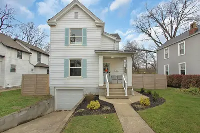 Stunning home in vibrant Oakley