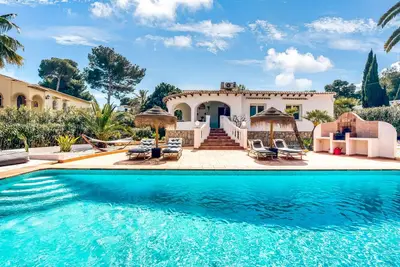 Image de Maison de vacances 'Casa De Isabella' avec piscine privée, Wi-Fi et climatisation