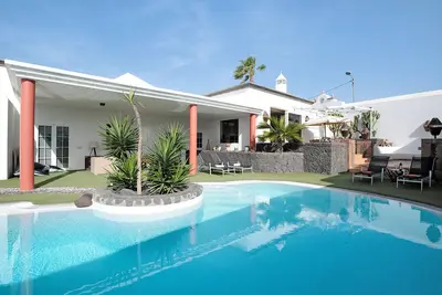 Image de Maison de vacances 'Finca Del Moral' avec vue sur la montagne, Wi-Fi et climatisation