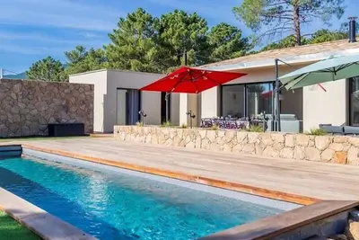 Image de Villa U Scopu, 6 pers, piscine chauffée, 10 mn plage en voiture