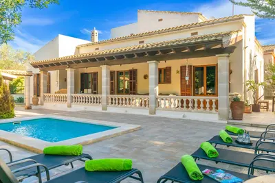 Image de Pomeres 9 - Fantastic villa in sa Coma with private pool - Free Wi-Fi