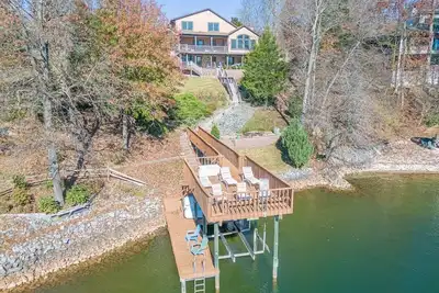 Image de Private Dock, Lake Views & Outdoor Fun