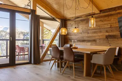 Image de Superior Chalet # 1 with Sauna & Hot Tub