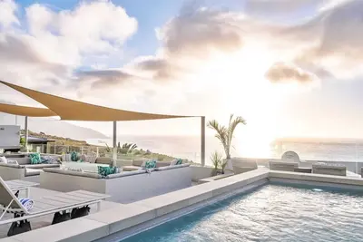 Image de Breathtaking Coastal Villa Atlantic Horizons