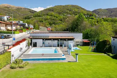 Image de Villaggio Sureggio - App. C1 by Interhome