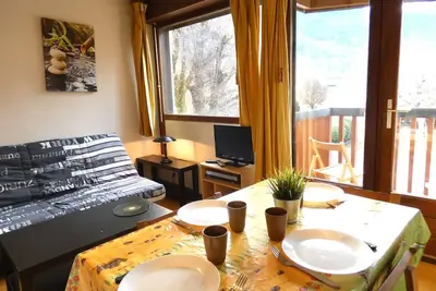Image de T2 Confortable 4 Pers à St-Lary Soulan - Balcon Sud, Parking, Accès Spa et Salle de Musculation
