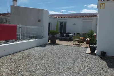 Image de Charmante Maison à Santa Margarita avec Terrasse et Jardin, 3 Chambres, Climatisation en Option