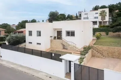 Image de Villa Privada, relax, Confortable y Unas SĂşper Vistas. Naturaleza y Bienestar
