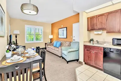 Image de Chic Apartment Near Universal w Pool & Hot  Tub