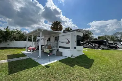 Image de One Bedroom/One Bathroom Chic Chalet