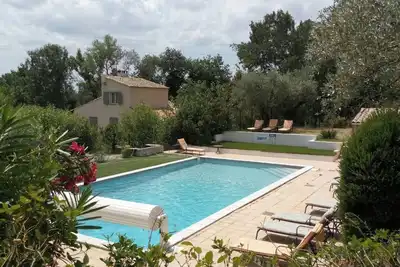 Image de Appartement 'Nino - 2/4 Personnes' avec piscine partagée, Wi-Fi et climatisation