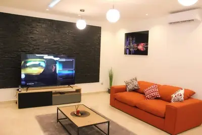 Image de Joli Appartement Luxueux et Lumineux Avec Jardin - B&B