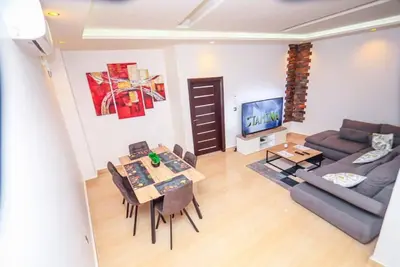Image de Appartement Lumineux au Rdc Entrée Privé - Ermitage