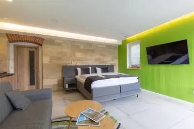 Image de Appartement 'Studio 33 Qm' avec terrasse partagée, Wi-Fi et climatisation
