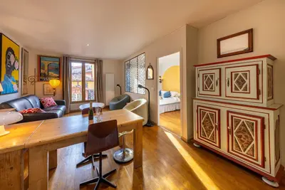 Image de Historic heart: Luxury suite 100 meters from the beach. Rooftop views. 2-4 people