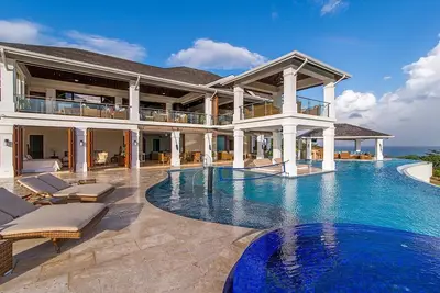 Image de Dragonfly 6br in Montego Bay by Personal Villas - Sensational Luxury Living