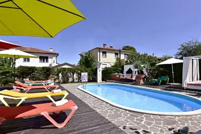Image de Appartement Elio 7 avec piscine proche mer