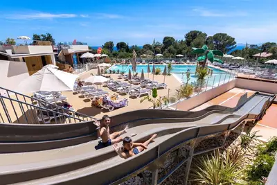 Image de Appartement St raphael Wifi terrasse  face mer domaine l' ile d' or  4*