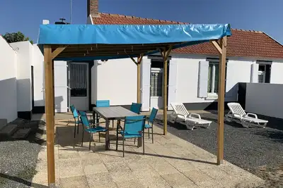 Image de maison de vacances chaleureuse à 10 mn de la plage et centre bourg à pieds! ! !