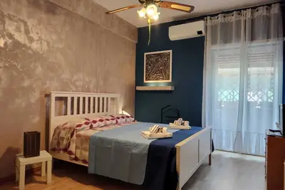 Image de Cozy apartment within walking distance of the sea in Rome