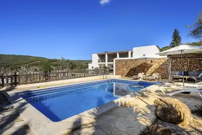 Image de New! Villa Na Ribes in San Carlos