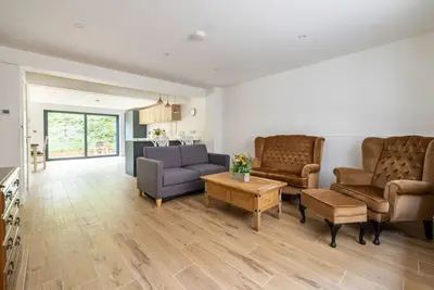 Image de |Free Parking|4br|2. 5ba|Sleeps8|