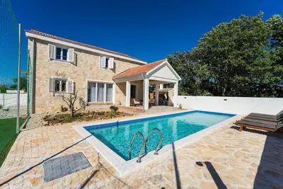 Image de Maison en bord de mer à Zaton