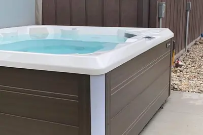 Image de Adult Themed Cabin w/ Hot Tub