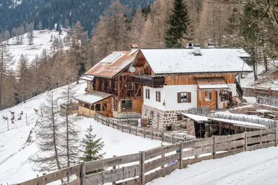 Image de Appartement \"Manuelas Hofschank\" avec vue sur les montagnes, terrasse privée et Wi-Fi