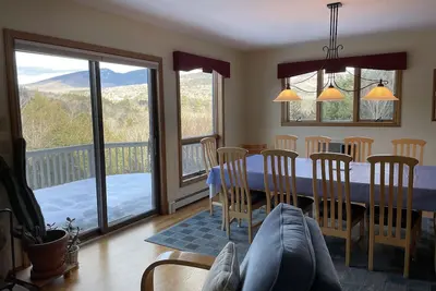 Image de 180 Degree Mountain Views, X-Country Ski-in Ski-out, Family Friendly Getaway