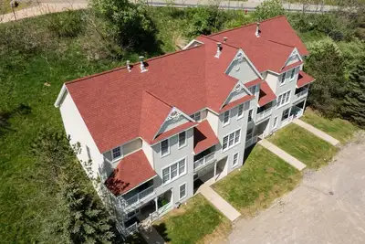 Image de Seasonal or Nightly- Convenient to everything in Ellicottville- Luxury Fox Ridge