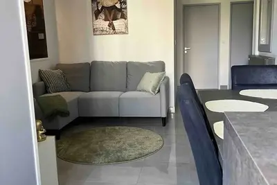 Image de Appartement 2 Chambres, Idéale Pour les Familles, Tout Près du Centre Ville