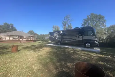 Image de Camping in Grambling-Walking Distance to Campus