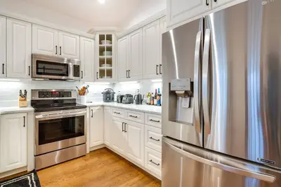 Image de Candler Cottage w\/ Mountain Views & Deck