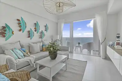 Image de Caribbean Sunshine Breath Beachfront Apartment