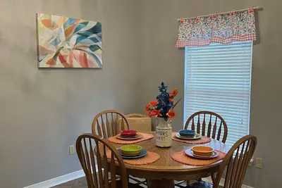 Image de Lake House on Weiss Lake!